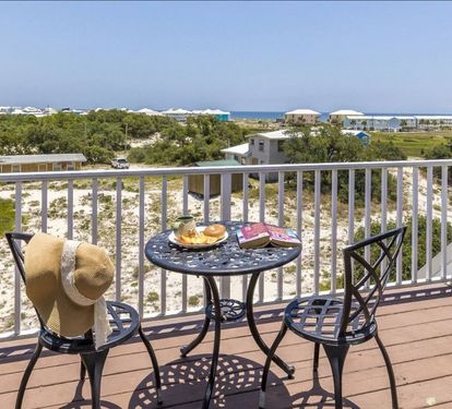 Salty Seashell Bedroom 4 Balcony with Gulf Views (3rd Floor)
