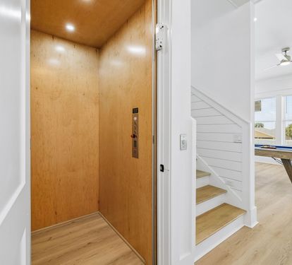 Easy Access to All 3 Floors on the Elevator!