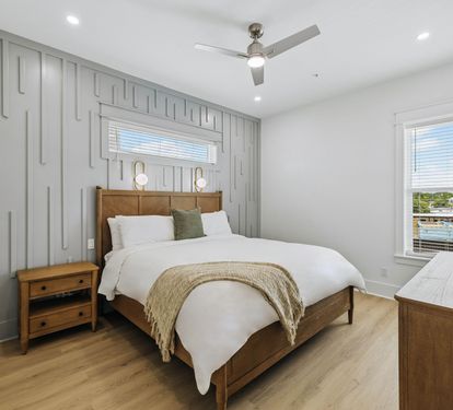 2nd Floor - King Guest Suite
