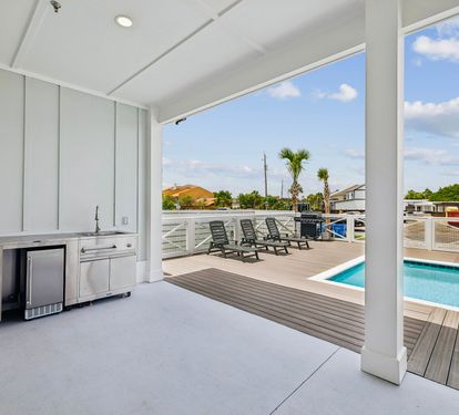 Enjoy Al Fresco Dining Poolside with an Outdoor Kitchen & Gas Grill!