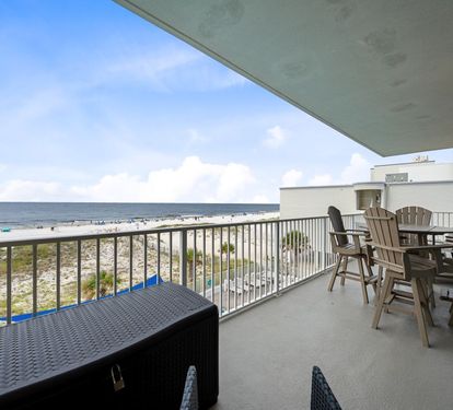 San Carlos 309 Balcony and Outdoor Balcony Seating