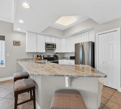 San Carlos 309 Kitchen Counter Seats 3