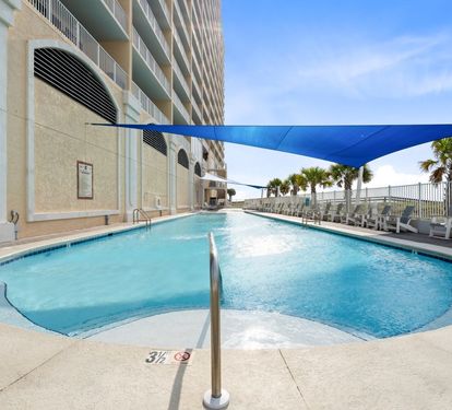 San Carlos Outdoor Pool
