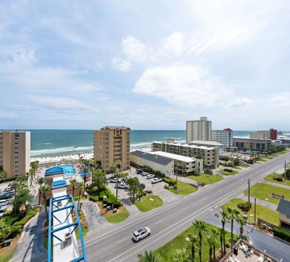 Crystal Tower 904 Views of Gulf from Balcony