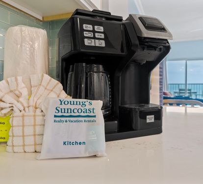 Crystal Tower 904 Combo Keurig + Drip Coffee Machine