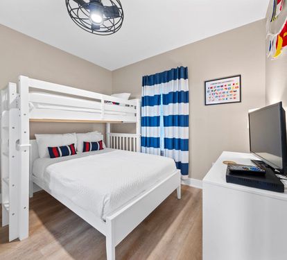 Crystal Tower 904 Bedroom 2 with Twin Bunk over Full Bed