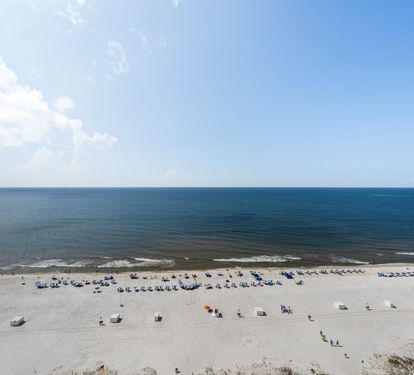 Lighthouse 1710 Beachfront Views from Gulf Front Balcony