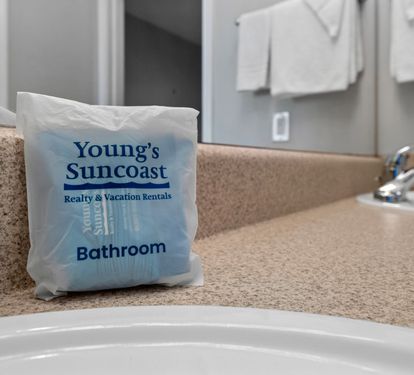 Lighthouse 1710 Bathroom Amenities Packages