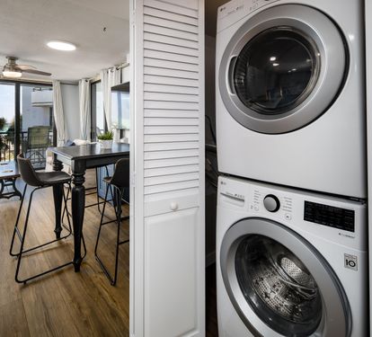 Full Size Laundry