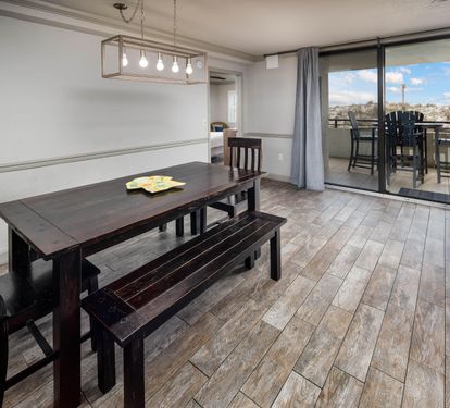 Living / Dining Area