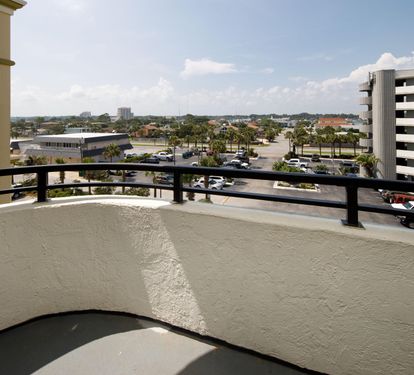 Guest juliet balcony view