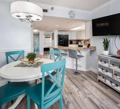 Dining area with bar seating