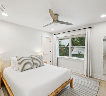 2nd Floor - Queen Guest Suite