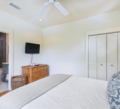 2nd Floor - Guest Bedroom - Flat-Screen TV