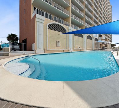 San Carlos Outdoor Pool