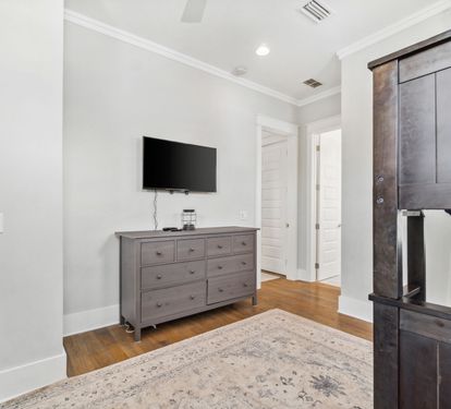 Twin Bunk Suite - Equipped with a Flat Screen TV