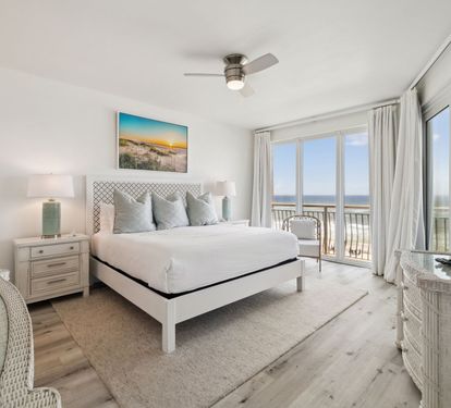 Primary Suite - Offering Stunning Gulf Views!