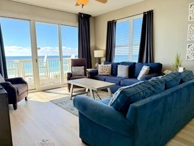SMP 409 - Large Upscale 4 BR Beachfront Condo!