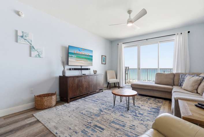 SMP 503 - Freshly Updated - Sleeps 8 - Free Beach Servi