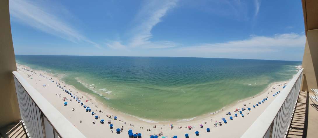 SALTY AIR RETREAT 2 /2 DIRECT BEACH FRONT