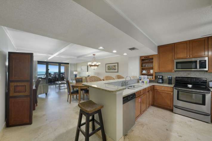 Edgewater 606