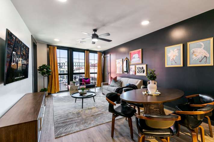 Pelican's Perfection: 4BR NOLA Oasis