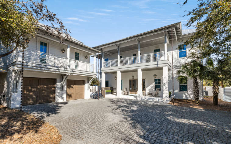 94 Pinecrest