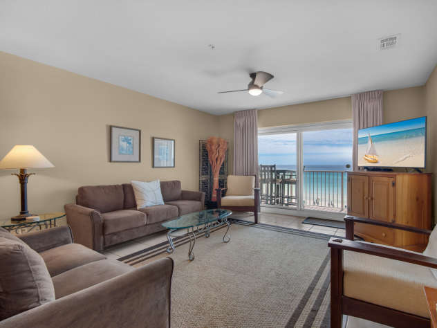 Emerald Dunes 302